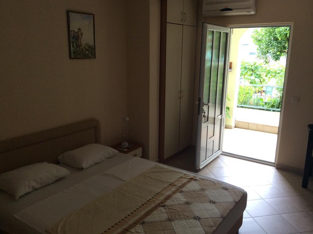Apartments Simo Petrovac Ruang foto
