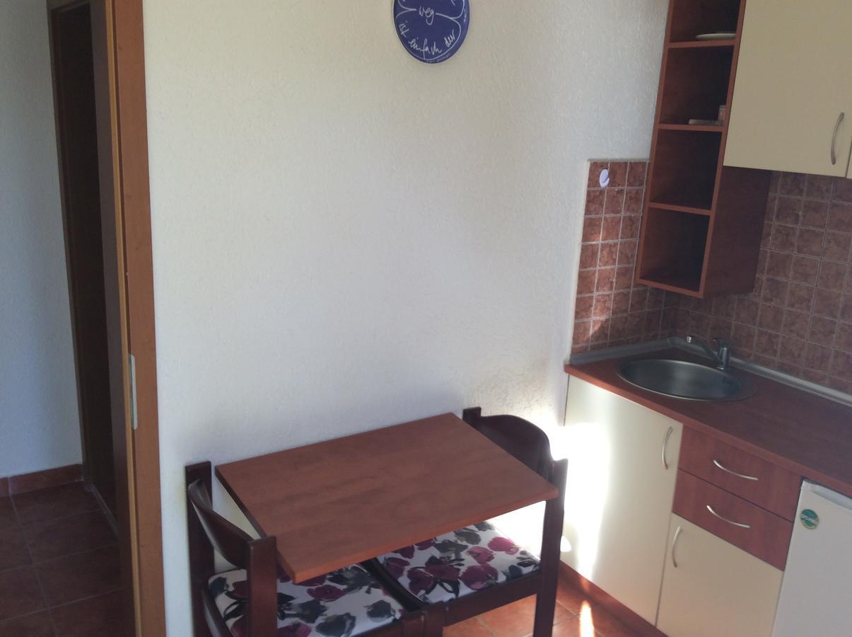 Apartments Simo Petrovac Bagian luar foto